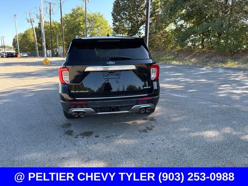 Used 2022 Ford Explorer Platinum w/ Equipment Group 601A AWD/4WD image 9