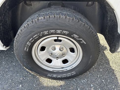 Used 2016 RAM 1500 Tradesman w/ Power & Remote Entry Group image 30