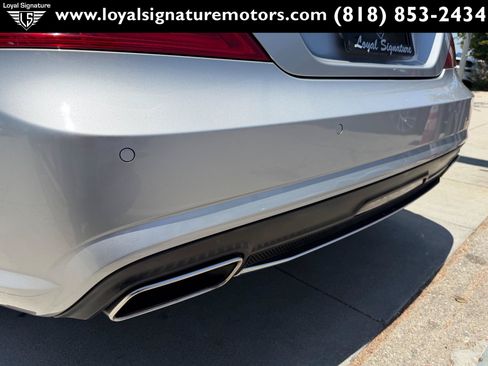 Used 2014 Mercedes-Benz SL 550 image 9