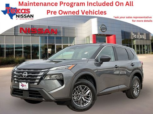 Used 2025 Nissan Rogue S image 1