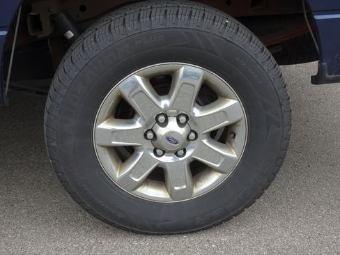 Used 2013 Ford F150 XLT w/ Luxury Equipment Group AWD/4WD image 8