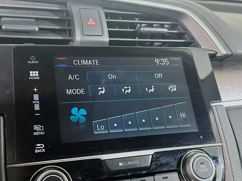 Used 2016 Honda Civic Touring image 24