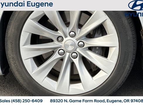 Used 2018 Tesla Model S 100D image 34