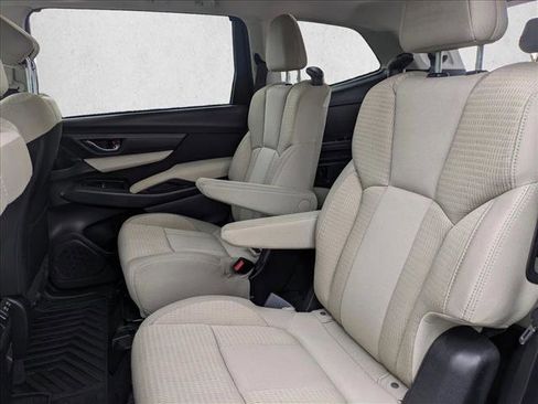 Used 2020 Subaru Ascent Premium w/ Convenience Package image 17