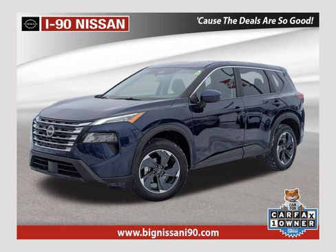 Certified 2025 Nissan Rogue SV image 1