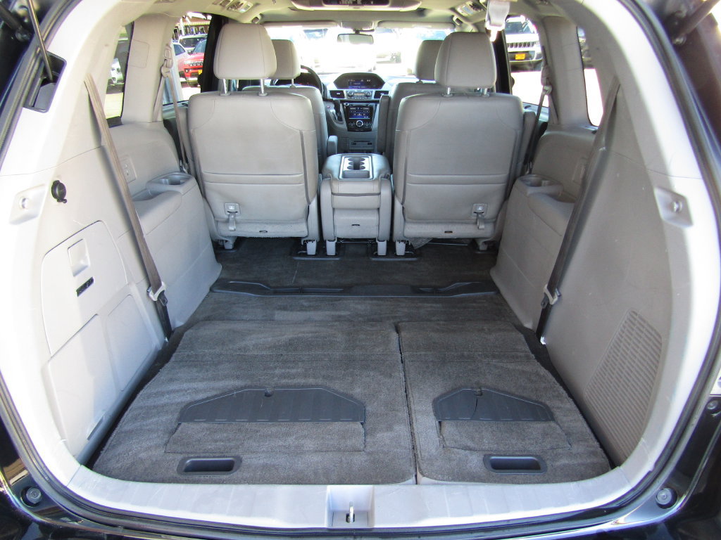 Used 2016 Honda Odyssey Touring Elite image 33