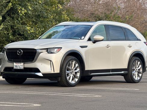 Certified 2024 MAZDA CX-90 3.3 Turbo w/ Premium Package image 10