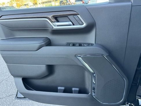 New 2026 GMC Sierra 1500 Elevation image 21