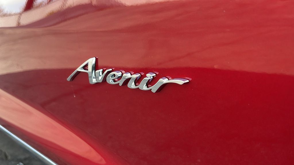 New 2027 Buick Enclave Avenir AWD/4WD image 11