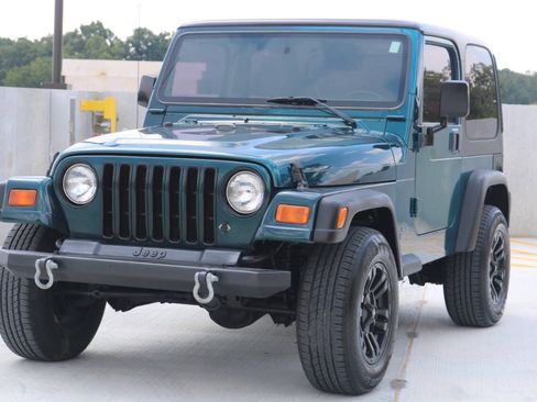 Used 1998 Jeep Wrangler SE AWD/4WD image 12