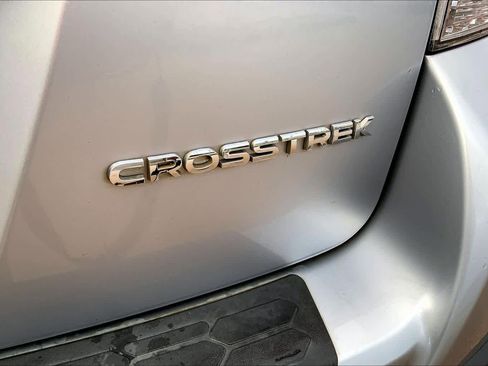 Used 2023 Subaru Crosstrek 2.0i Premium image 17