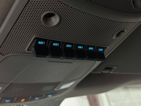 Used 2019 Ford F250 XL w/ Power Equipment Group AWD/4WD image 4