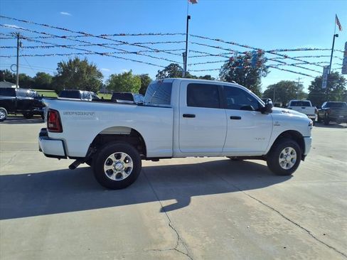 New 2025 RAM 2500 Big Horn image 32