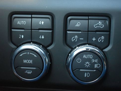 Used 2024 GMC Sierra 2500 Denali Ultimate image 20