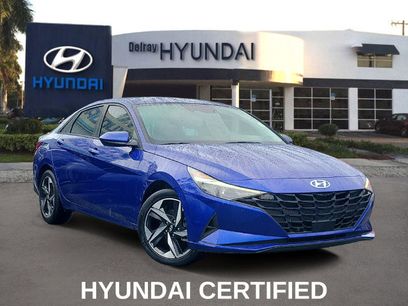Certified 2023 Hyundai Elantra SEL w/ Convenience Package