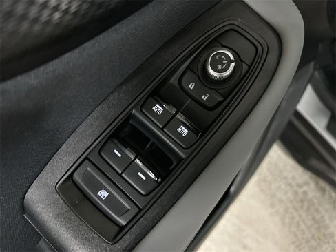 Certified 2025 Subaru Outback Premium image 16