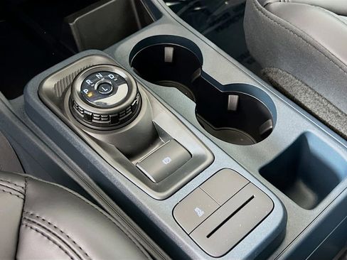 New 2026 Ford Maverick Lariat w/ Black Appearance Package image 10