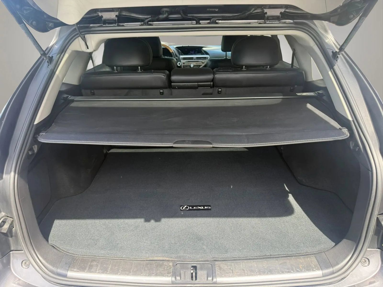 Used 2015 Lexus RX 450h AWD image 48