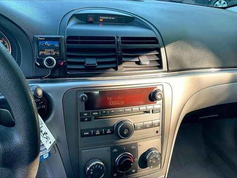 Used 2008 Saturn Aura XE FWD image 9