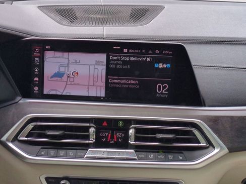 Used 2019 BMW X5 xDrive40i w/ Premium Package 2 image 17