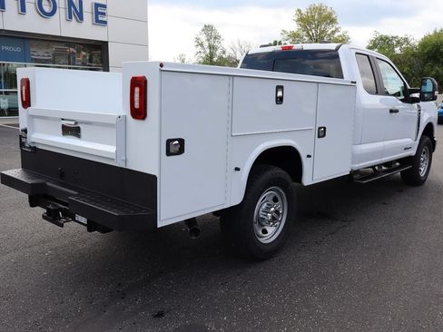 New 2026 Ford F350 XL w/ XL Chrome Package AWD/4WD image 3