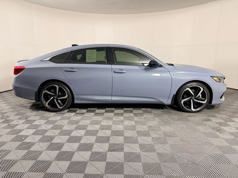 Used 2022 Honda Accord Sport image 8