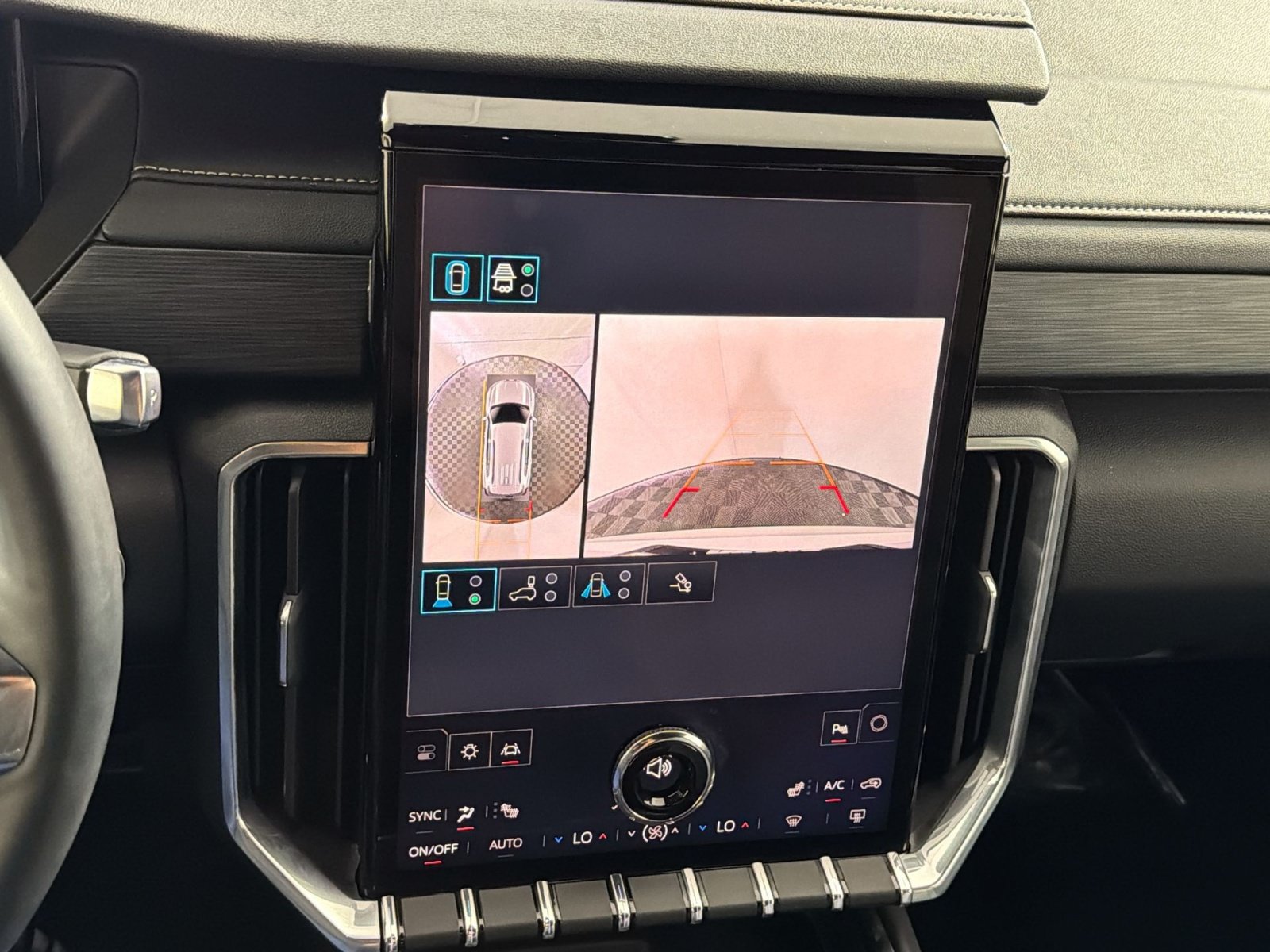 New 2026 GMC Acadia Elevation w/ Elevation Premium Package FWD image 19