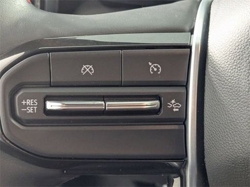 Used 2023 Chevrolet Colorado Z71 w/ Z71 Convenience Package 2 image 15