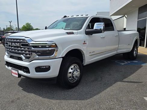 New 2026 RAM 3500 Limited AWD/4WD image 3