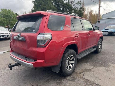 Used 2022 Toyota 4Runner TRD Off-Road image 4