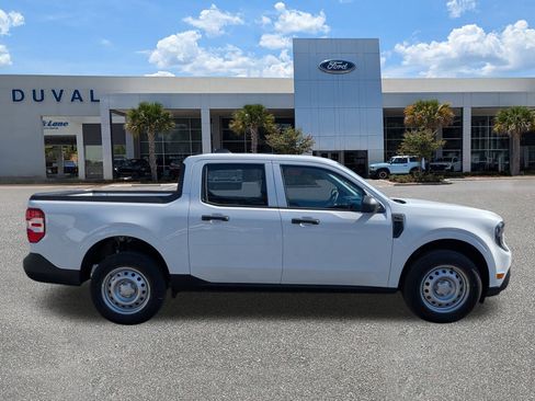 New 2026 Ford Maverick XL image 3