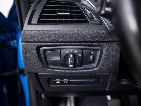 Used 2018 BMW M2 image 37