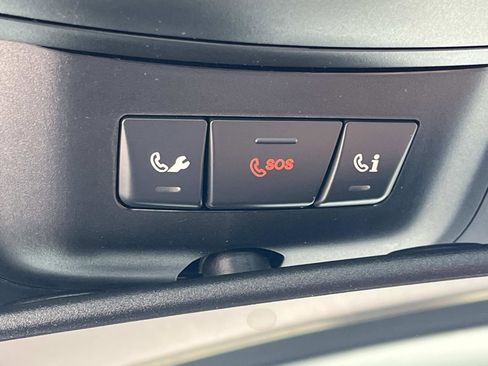 Used 2017 Mercedes-Benz SL 450 image 34