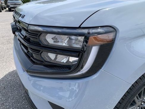 New 2025 Ford Expedition Max Platinum w/ Stealth Performance Package image 9