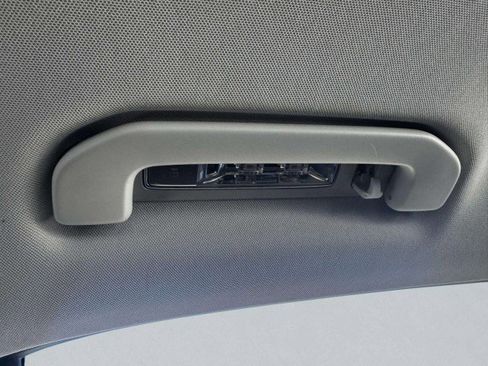 Used 2020 Mercedes-Benz GLE 450 GLE 450 w/ Premium Package image 39