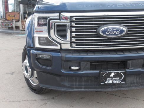 Used 2020 Ford F450 Platinum image 3