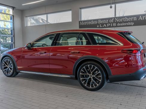 New 2026 Mercedes-Benz E 450 4MATIC All-Terrain Wagon image 13