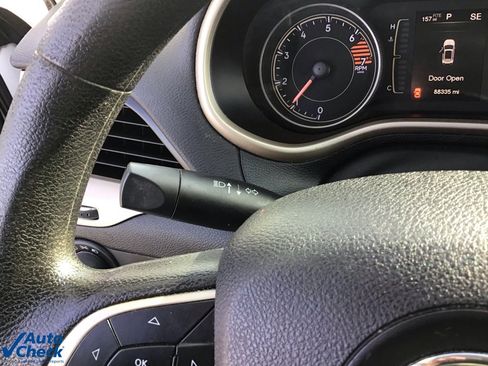 Used 2017 Jeep Cherokee Sport w/ Safety Group image 33