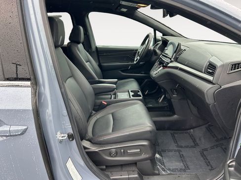 Used 2025 Honda Odyssey Sport-L image 11