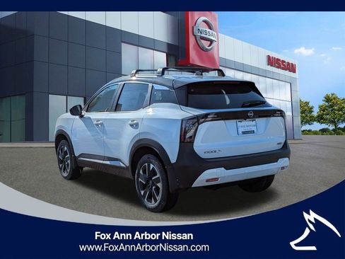 New 2026 Nissan Kicks SV w/ SV Premium Package image 3