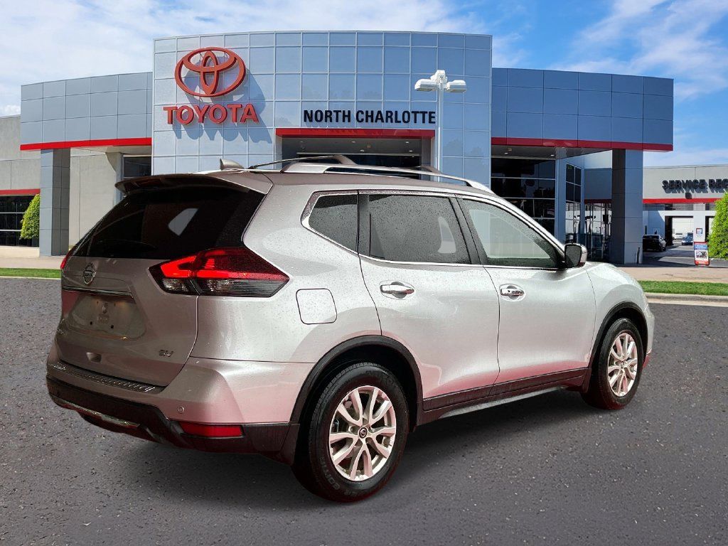 Used 2019 Nissan Rogue SV FWD image 7