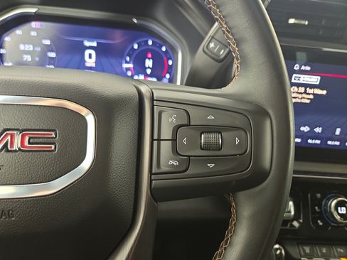 Used 2024 GMC Sierra 2500 AT4 w/ AT4 Premium Plus Package AWD/4WD image 16