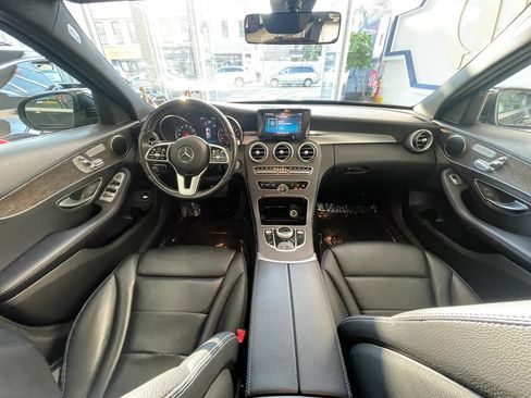 Used 2019 Mercedes-Benz C 300 4MATIC Sedan image 19
