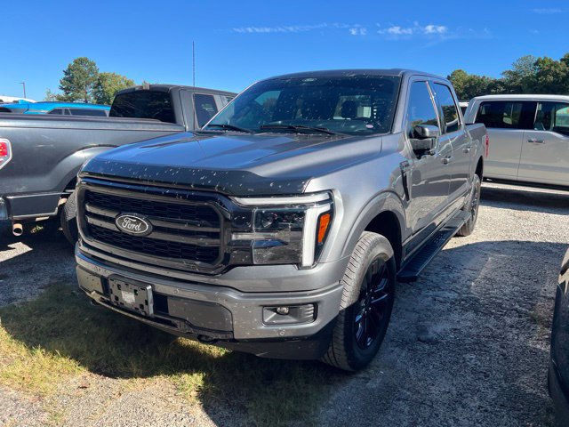 Used 2025 Ford F150 Lariat w/ Equipment Group 502A High AWD/4WD image 2