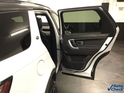 Used 2019 Land Rover Discovery Sport HSE image 35