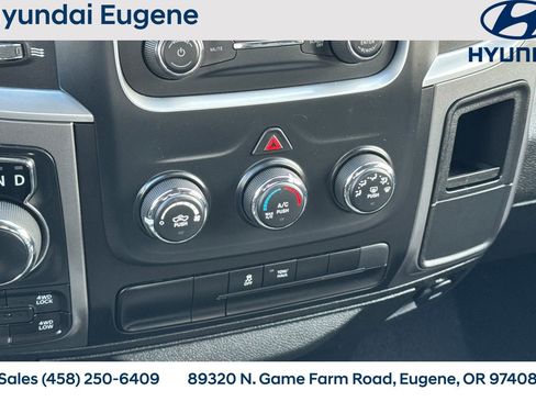 Used 2024 RAM 1500 Classic SLT image 23