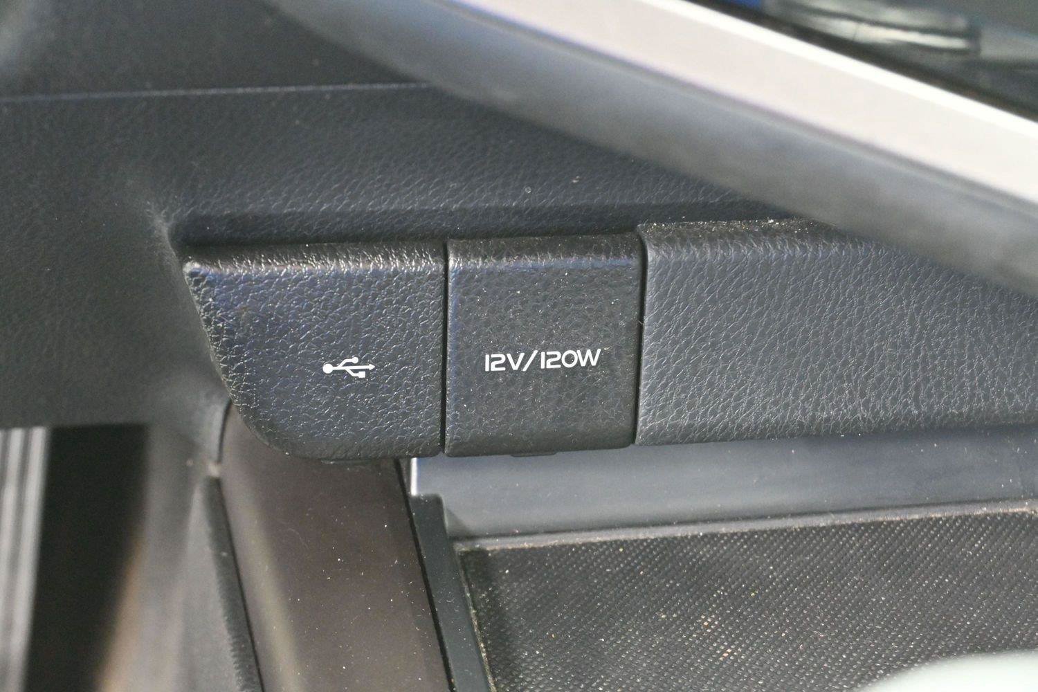 Used 2023 Toyota Camry SE FWD image 23