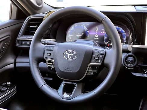 New 2026 Toyota Crown Signia image 24