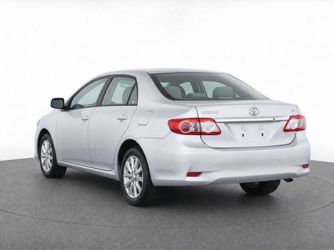 Used 2012 Toyota Corolla LE FWD image 5