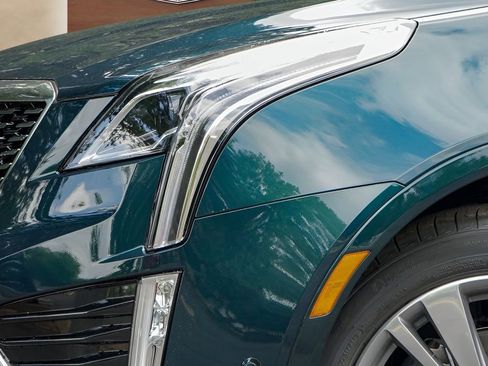 New 2026 Cadillac XT5 Premium Luxury w/ Driver Assist Package FWD image 3